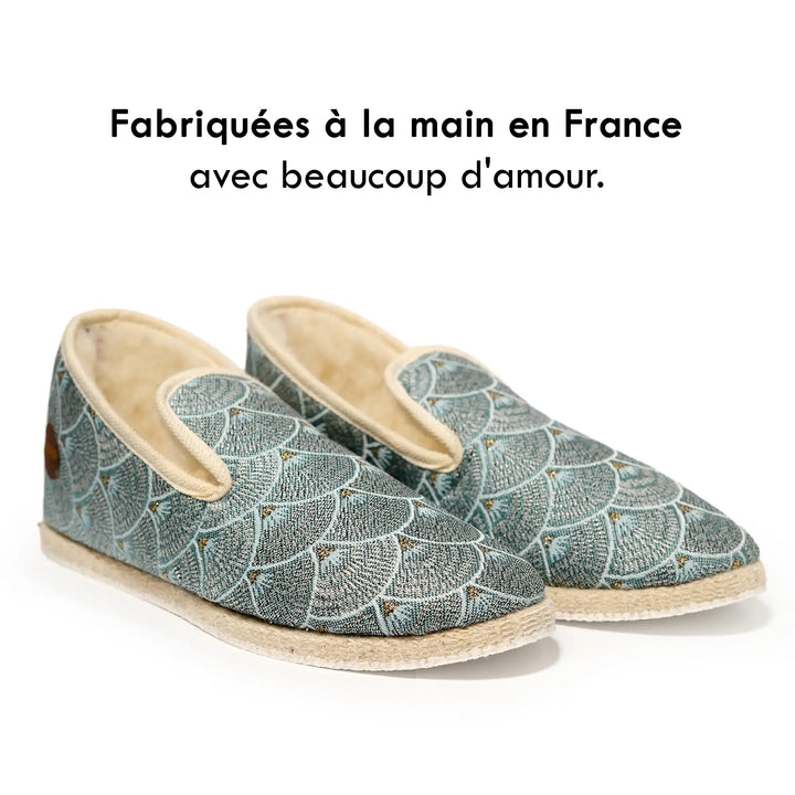 Charentaise Femme, Fabriquées à la main en France, Charentaises Made in France, Charentaise Homme Originales Fauve